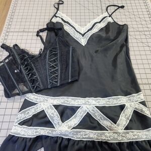 Victoria's Secret Black and White Lace Chemise and Corset Set
